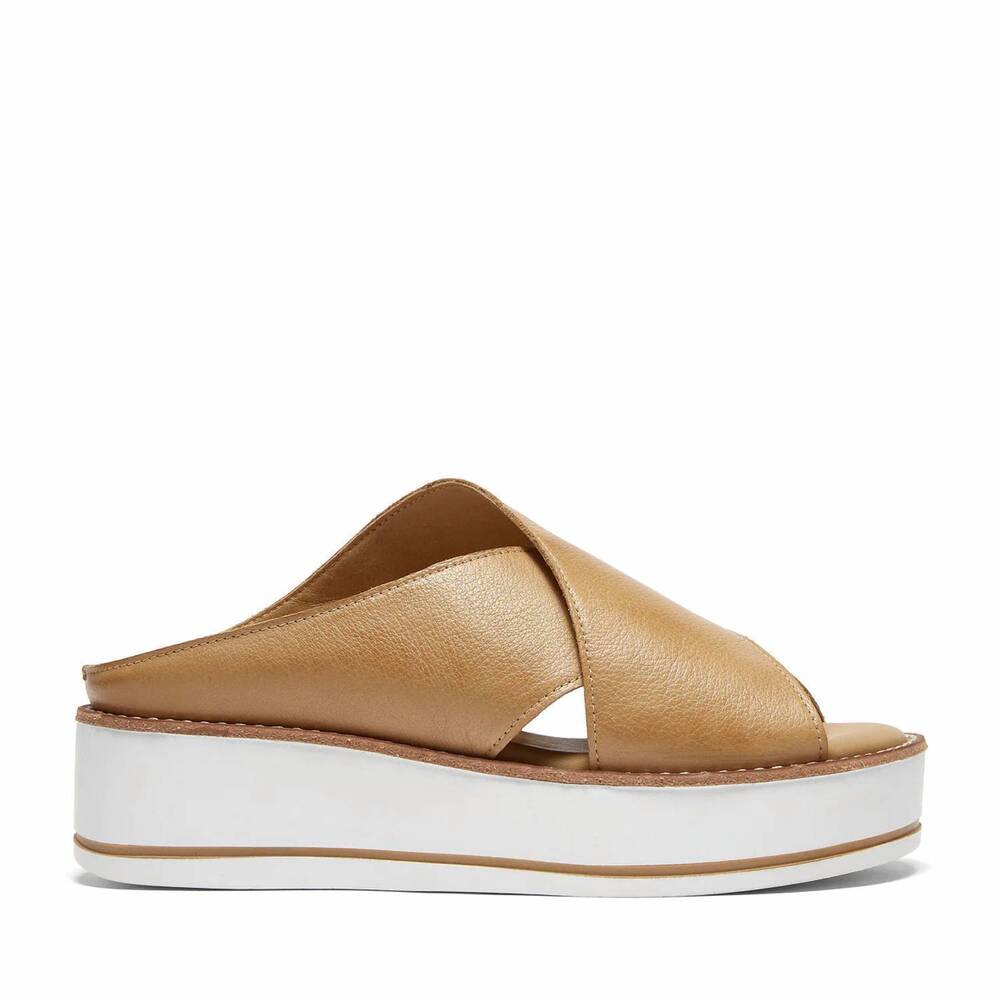 NEW SILENT D women's orelia sandal in tan
